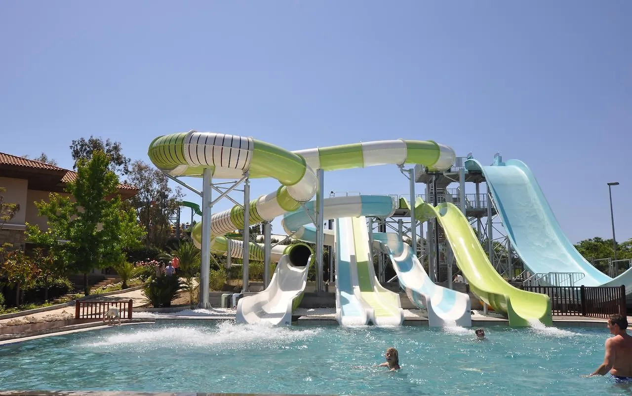 Club Grand Side Eğlence ve Aquapark
